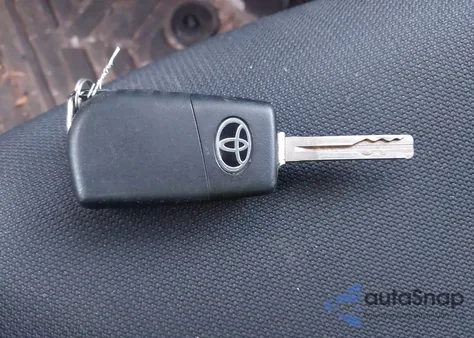 2020 Toyota Corolla Le z USA, uszkodzony, nr VIN 5YFEPRAE2LP101521